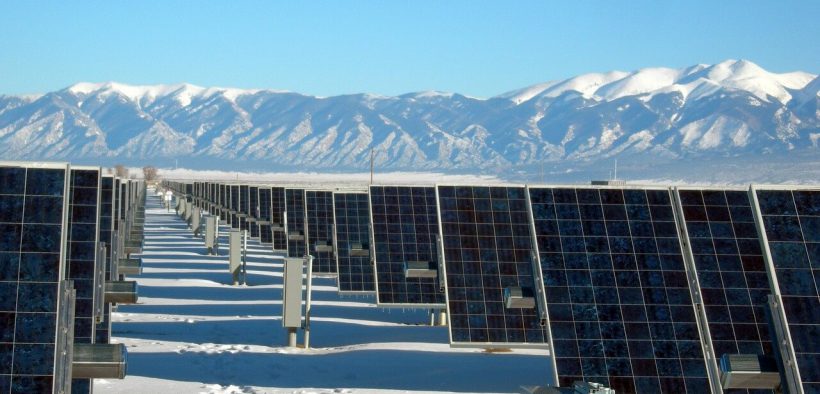 trackery solarne na Alasce